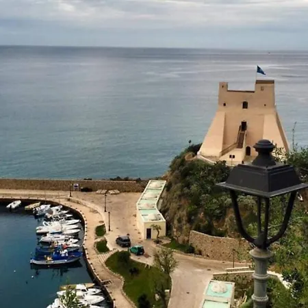 La Terrazza Sul Mare, Centro Storico Di Apartment *